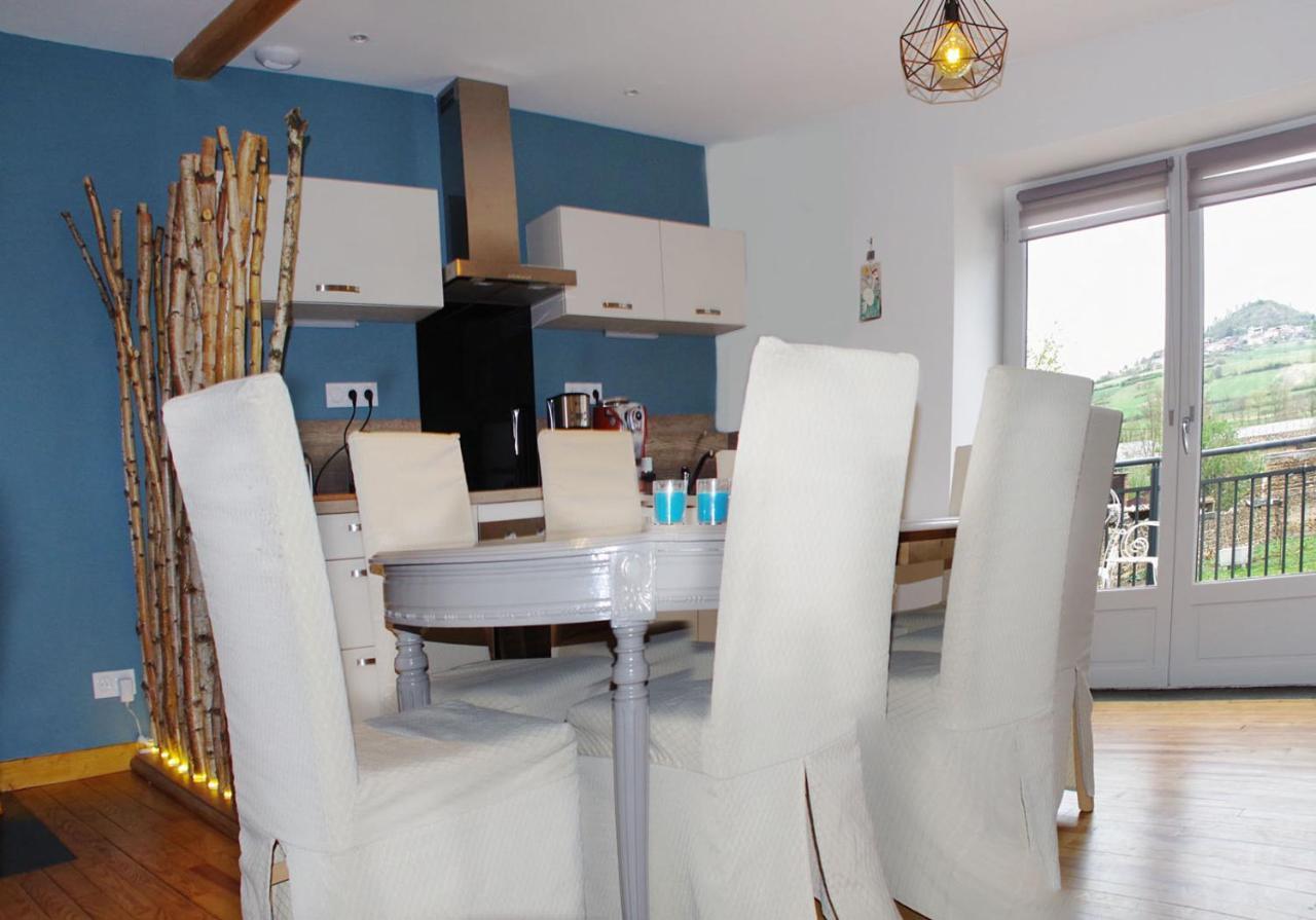Bed and Breakfast La Cheneviere Saint-Remy-de-Chargnat Екстер'єр фото