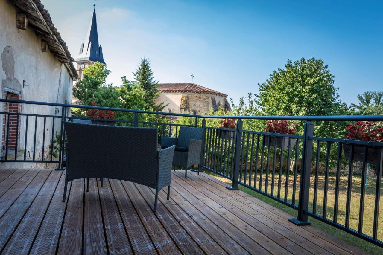 Bed and Breakfast La Cheneviere Saint-Remy-de-Chargnat Екстер'єр фото